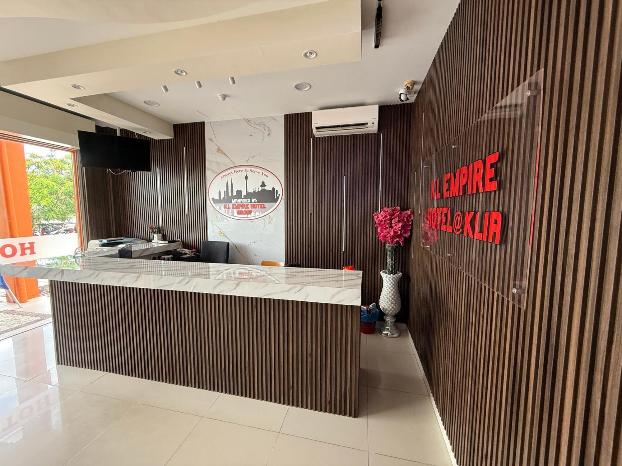 Kl Empire Hotel Klia, Formerly Known As Adiff Palace Klia Sepang Exterior photo